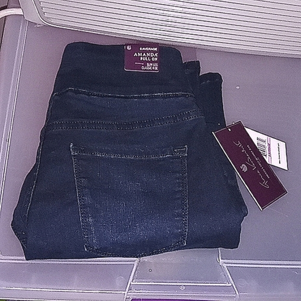 Jeans - Picture 4 of 5